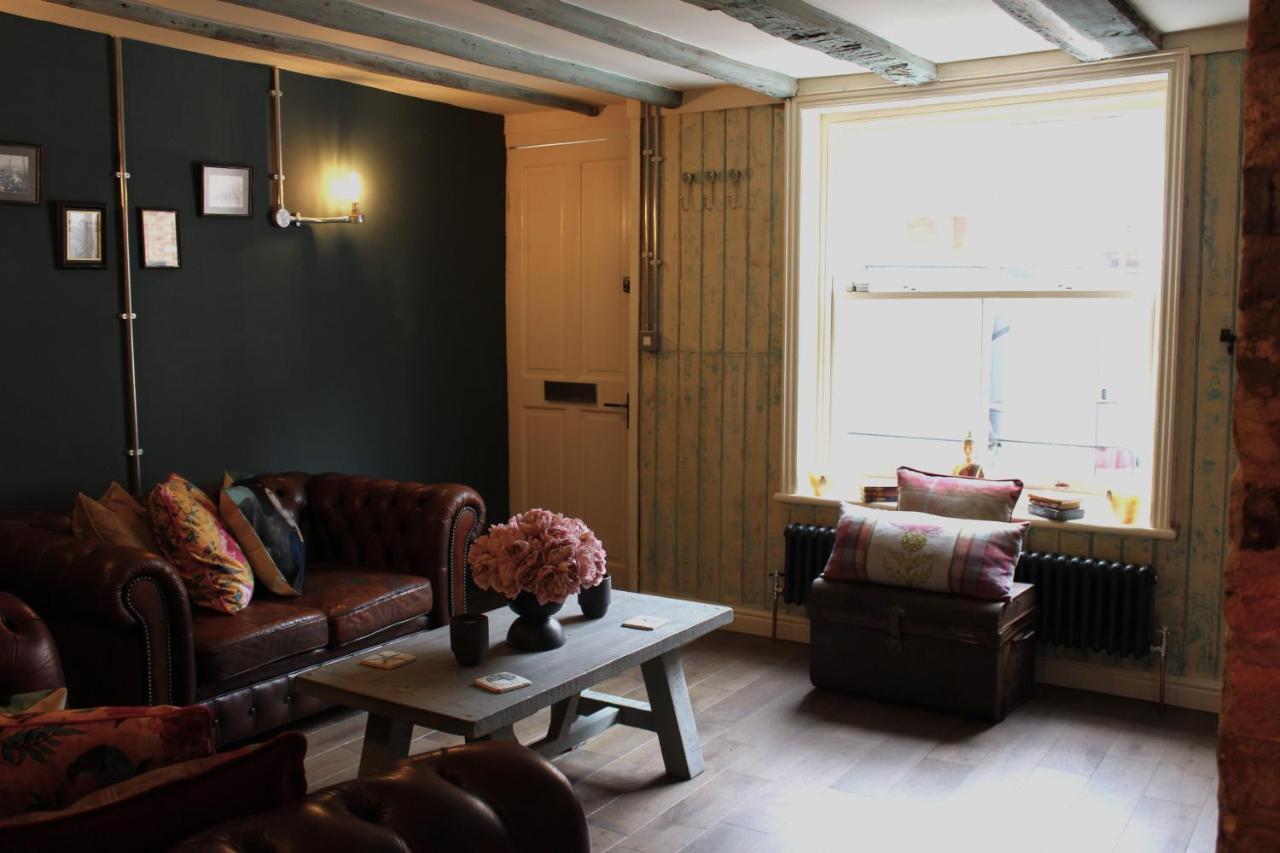 Boutique Fisherman'S Grade II Listed Cottage 스카버러 외부 사진