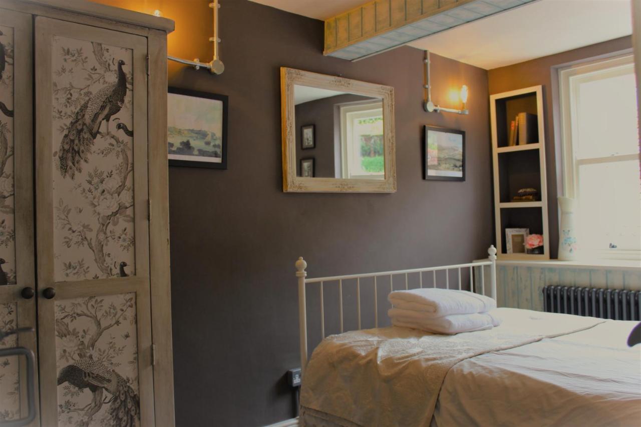Boutique Fisherman'S Grade II Listed Cottage 스카버러 외부 사진