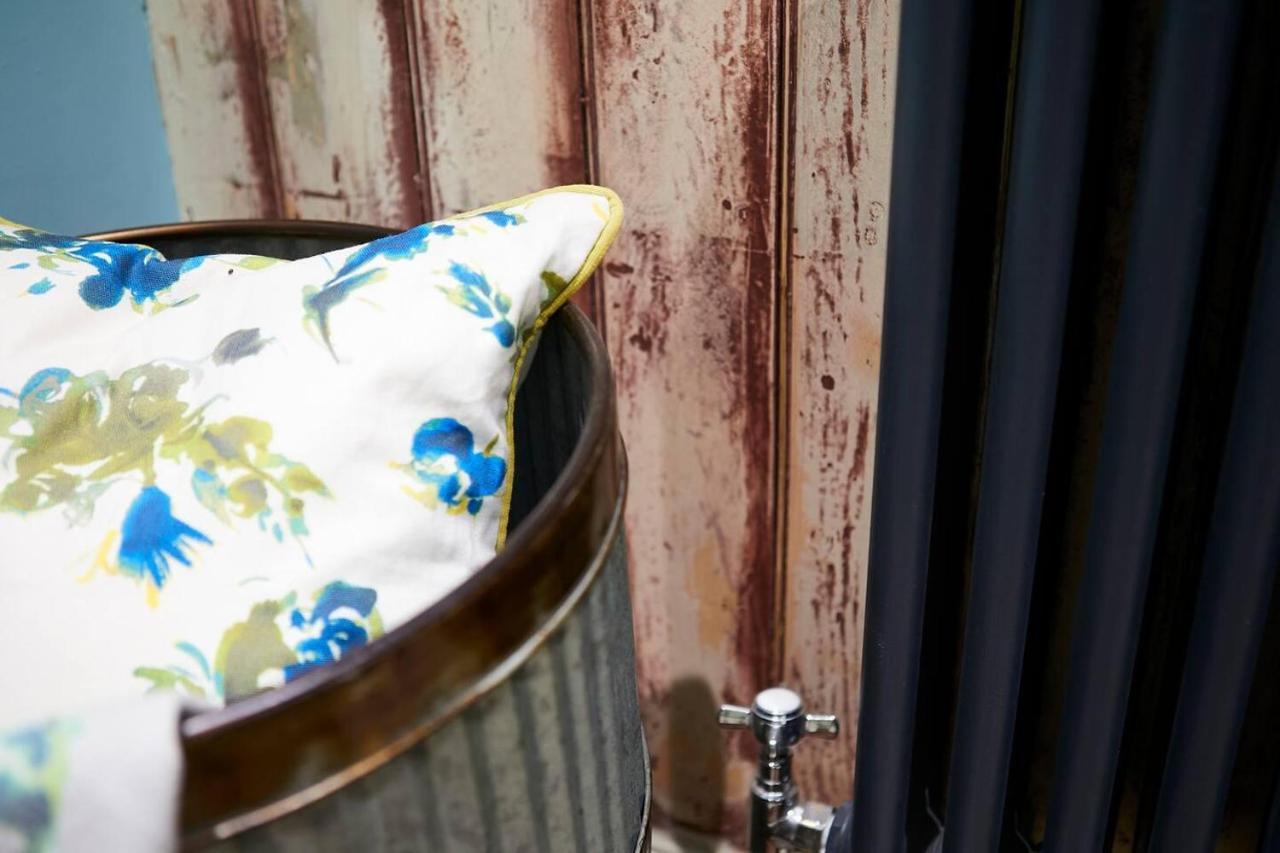 Boutique Fisherman'S Grade II Listed Cottage 스카버러 외부 사진