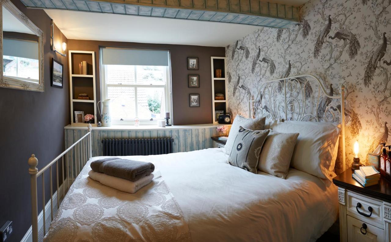 Boutique Fisherman'S Grade II Listed Cottage 스카버러 외부 사진